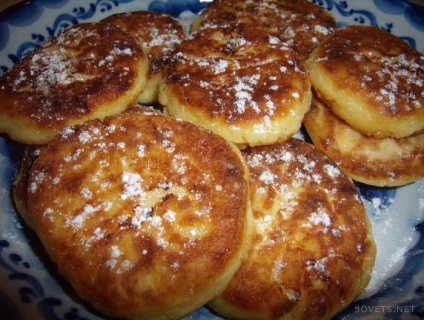 Cheesecakes de brânză de vaci cu grisul - pas cu pas rețete cu fotografii și video (de gătit) Cheesecakes de brânză de vaci cu grisul - pas cu pas rețete cu fotografii și video