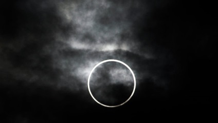 Eclipsa de soare din 26 februarie 2017 1 (eclipsa) Eclipsa de soare din 26 februarie 2017 1