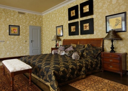 mobilier pentru dormitor cu tapet întuneric și lumină, exemple ale interioarelor (inchisa la culoare) Dormitor cu mobilier de culoare închisă, și tapet luminos, exemple de interioare