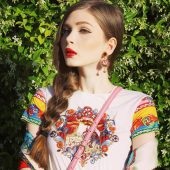Strimersha Karina Sycheva biografie, fotografie, canal, VC, Instagram, YouTube (foto) Strimersha Karina Sychev biografie, fotografii, canal, VC, Instagram, youtube