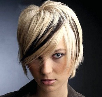 fotografie cascadă Tunsoare pentru par scurt si optiuni elegante de hair styling (opțiuni) fotografie cascadă Tunsoare pentru par scurt și elegant opțiuni de armatura