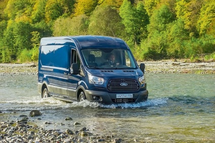 ford tranzit test drive mai bine și mai ieftin (design, care este în valoare) Test drive ford tranzit mai bine și mai ieftin
