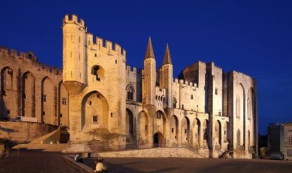 Top 10 cele mai bune locuri în cele mai frumoase locuri si interesante Provence (Franța) de ghidare Top 10 cele mai bune locuri în cele mai frumoase locuri si interesante Provence