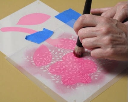 Stencil pentru pereti din baie (36 poze) cum se transforma o camera cu ajutorul etichetelor (șabloane) Stencil pentru pereti din baie (36 poze) cum sa transforme spatiul cu autocolante
