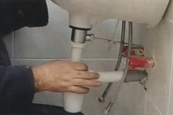 chiuveta colț pentru bucătărie cu mâinile sale principalele etape de lucru (mâini) chiuveta colț pentru bucătărie cu mâinile sale principalele etape de lucru