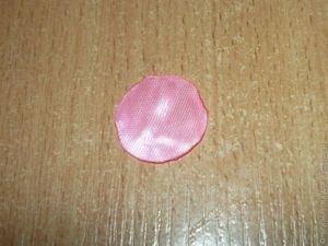 Decorare pentru rim kanzashi în domeniu, cu doi lobul capăt și buclat interior (final) Decorare pentru rim kanzashi în domeniu, cu doi lobul capăt și buclat interior