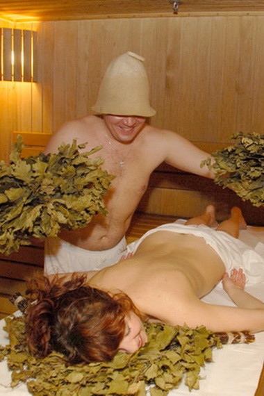 Expunerea la baie pe corpul uman ca un efect saună asupra sănătății umane, ceea ce este utilizarea de baie (umane) Expunerea la baie pe corpul uman ca un efect saună asupra sănătății umane, ceea ce este utilizarea de baie
