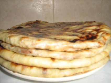 Khachapuri cu rețete de brânză cu fotografii (rețete) Khachapuri cu rețete de brânză cu fotografii