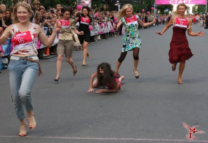 tocuri de căldură (acțiuni) Cursa pe tocuri înalte
