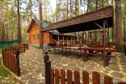 Rezervă de recreere zână pădure poveste - prețul unui cămin de pădure basm (concediu) Rezervă de pădure de recreere basm - prețul unui site tabără de pădure basm