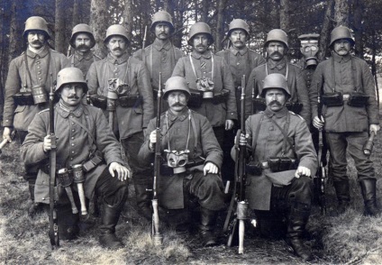 De ce pe coarne căști de protecție din Germania, armata roșie (căști de protecție) De ce pe coarne căști de protecție din Germania, armata roșie