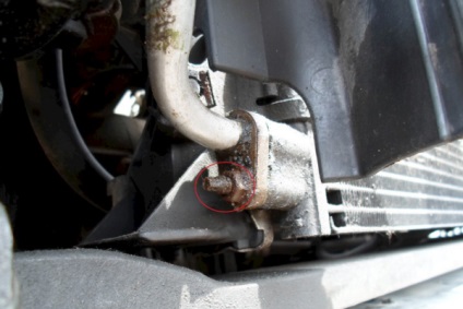 Înlocuirea radiatorului de aer condiționat (aer condiționat) Înlocuirea radiatorului de aer condiționat