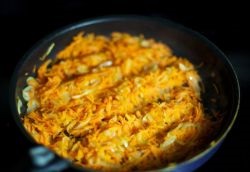 morcov Fried (minute morcovi prăjiți) morcovi copti