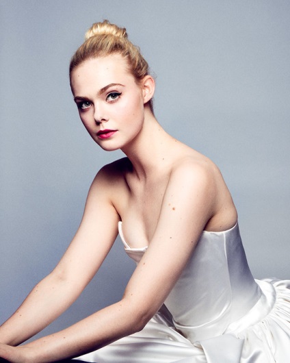 Actrita interviu Elle Fanning pentru revista cosmopolit, cosmopolit