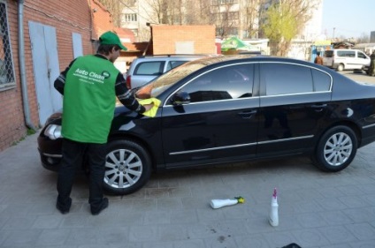 Masina se spele pe mâini în cel mai scurt timp posibil (lor) Masina se spele pe mâini în cel mai scurt timp posibil