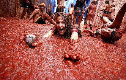 Festivalul - La Tomatina - Spania - știri în imagini (Tomatina) Festivalul - La Tomatina - Spania - știri în imagini