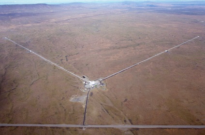 unde gravitaționale (gravitațională) undele gravitaționale