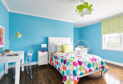 Pendulând în fotografiile interioare ale apartamentului, agățat leagăn, leagăn pentru copii (apartamente) Pendulând în fotografiile interioare ale apartamentului, agățat leagăne, Teeter
