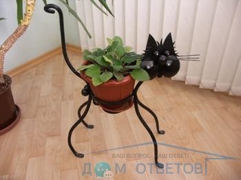 Forjat ghivece de flori din fier pentru decorarea de interior și exterior - răspunsuri și consiliere cu privire la dvs. (FAQ) Forjat ghivece de flori din fier pentru decorarea de interior si exterior - sfaturi și răspunsuri la dvs.