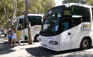 Mallorca în limba rusă () Mallorca în limba rusă