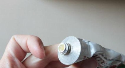 Unguent manualul de instrucțiuni deținător, comentarii (unguent) Unguent manualul de instrucțiuni deținător, comentarii