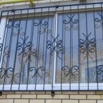 bare metalice la ferestre (23 poze) alege frumos și în condiții de siguranță (zăbrele) bare metalice la ferestre (23 poze) alege frumos și în condiții de siguranță