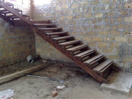 Construcția unui garaj cu nuanțe sale mâini și idei (idei) Construcția unui garaj cu nuanțe sale mâini și idei
