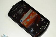 Revizuirea Sony Ericsson trăiesc cu muzica pentru walkman viata (Android) Revizuirea Sony Ericsson trăiesc cu viața WALKMAN® cu muzica