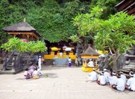 Insula Bali (insula mii de temple) Bali