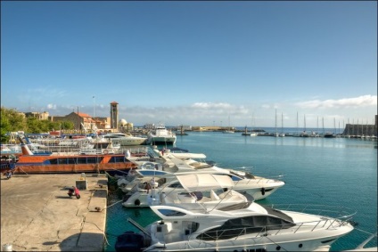 Insula Rodos (adulți cost cu o schimbare de euro) Insula Rodos