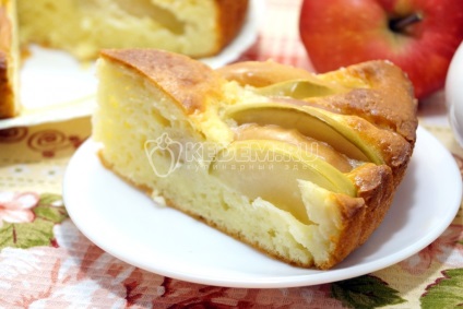 reteta Charlotte cu mere simple și delicioase în cuptor cu pas cu pas fotografii (fotografii) reteta Charlotte cu mere simple și delicioase în cuptor cu fotografii pas cu pas