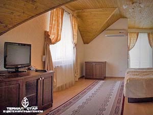 Sanatoriul termică vechi cu (ședere mai multe proceduri) Sanatoriul termică vechi cu