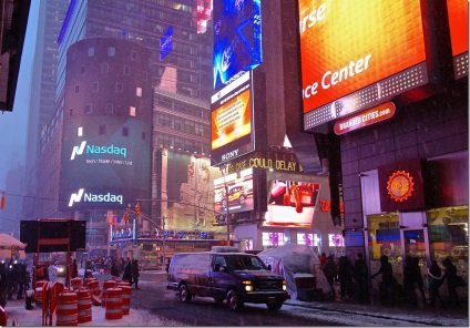 Theatre District New York și spectacole pe Broadway, scriitorul întuneric