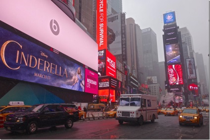 Theatre District New York și spectacole pe Broadway, scriitorul întuneric