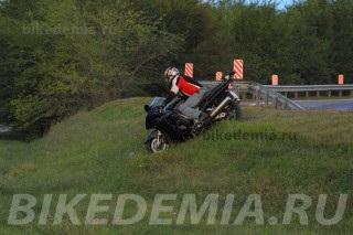 test de motocicleta honda cbr1100xx superblackbird, baykademiya (superblackbird) test de motocicleta honda cbr1100xx superblackbird, baykademiya