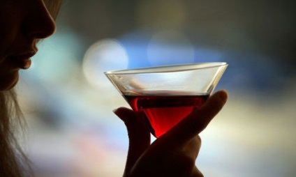 Efectele alcoolului asupra impactului corpului feminin negativ (negativ) Efectele alcoolului asupra impactului corpului feminin negativ