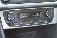 Volkswagen Polo Sedan - polo cu inima română, comentarii și teste sedan Polo volkswagen (Volkswagen versiunea de top) Volkswagen Polo Sedan - polo cu inima din Romania, comentarii si teste sedan Volkswagen Polo
