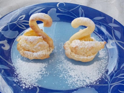 prăjituri cu cremă lebede (cremă) lebede Custard patiserie