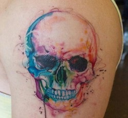 Înțeles craniu tatuaj, ceea ce înseamnă un tatuaj cu craniu