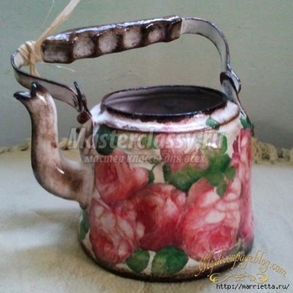 Decorați vechi Kettle (Kettle) Decorați un ceainic vechi