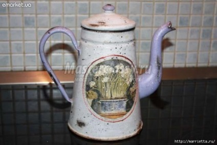 Decorați vechi Kettle (Decorate) Decorați un ceainic vechi