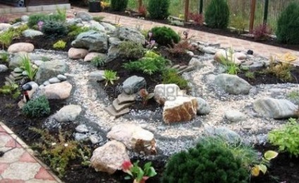 Fotografii de design peisagistic - soiurile rockeries la cabana lor de vară (proiectare) Fotografii de design peisagistic - soiurile rockeries la cabana lor de vară