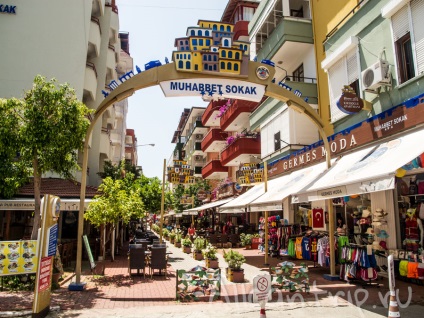 Photowalk străzile Alan (străzi) O plimbare pe străzile din Alanya