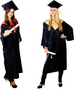 Istoria tradiției robe academice produs în mantaua (master) Istoria tradiției robe academice produs în mantaua
