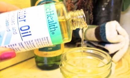 Așa cum este utilizat în proprietăți ulei de ricin cosmetologie produse utile și dăunătoare (proprietăți de ulei de ricin) Cum se aplica ulei de ricin în cosmetologie proprietăți utile și dăunătoare ale produsului