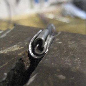 Cum sa faci trandafirul din metal (luare de metal a crescut) Cum de a face un trandafir din metal