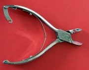 Cum să ascuți penseta (instrument ascuțit de unghii) Cum să ascuți pensete