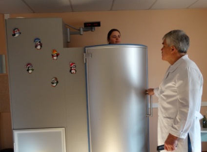 Criology, crioterapie (lichid de tratare la rece) în Marino, centru medical multidisciplinar (criology) Criology, crioterapie (lichid de tratare la rece) în Marino, centru medical multidisciplinar