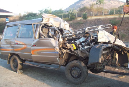 accident dur pe imagine rutier (foto) accident dur pe fotografie rutier
