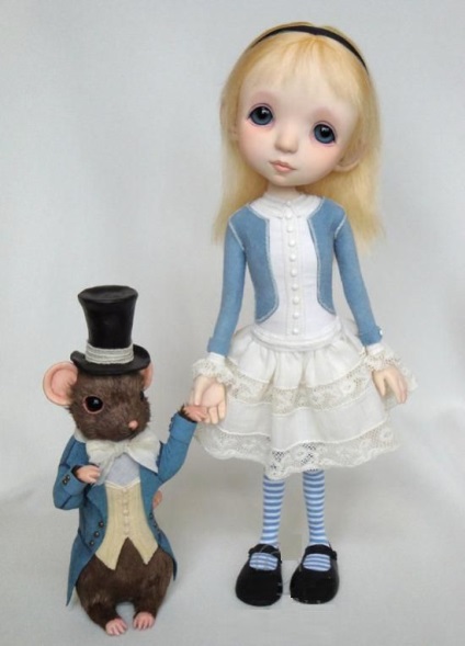 Doll Story (lecții ideale) poveste Doll